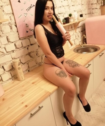 Оксана, 21